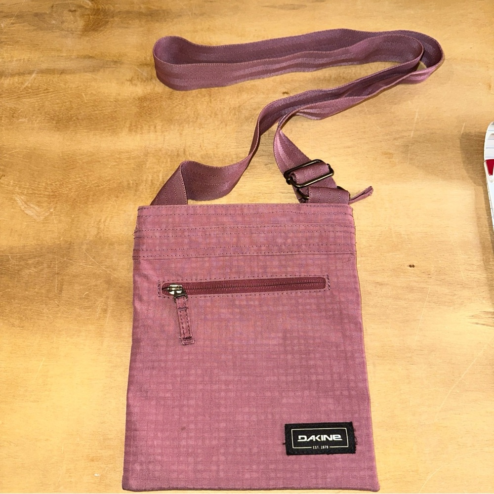 Dakine “Antique Rose” Jive  Crossbody Bag